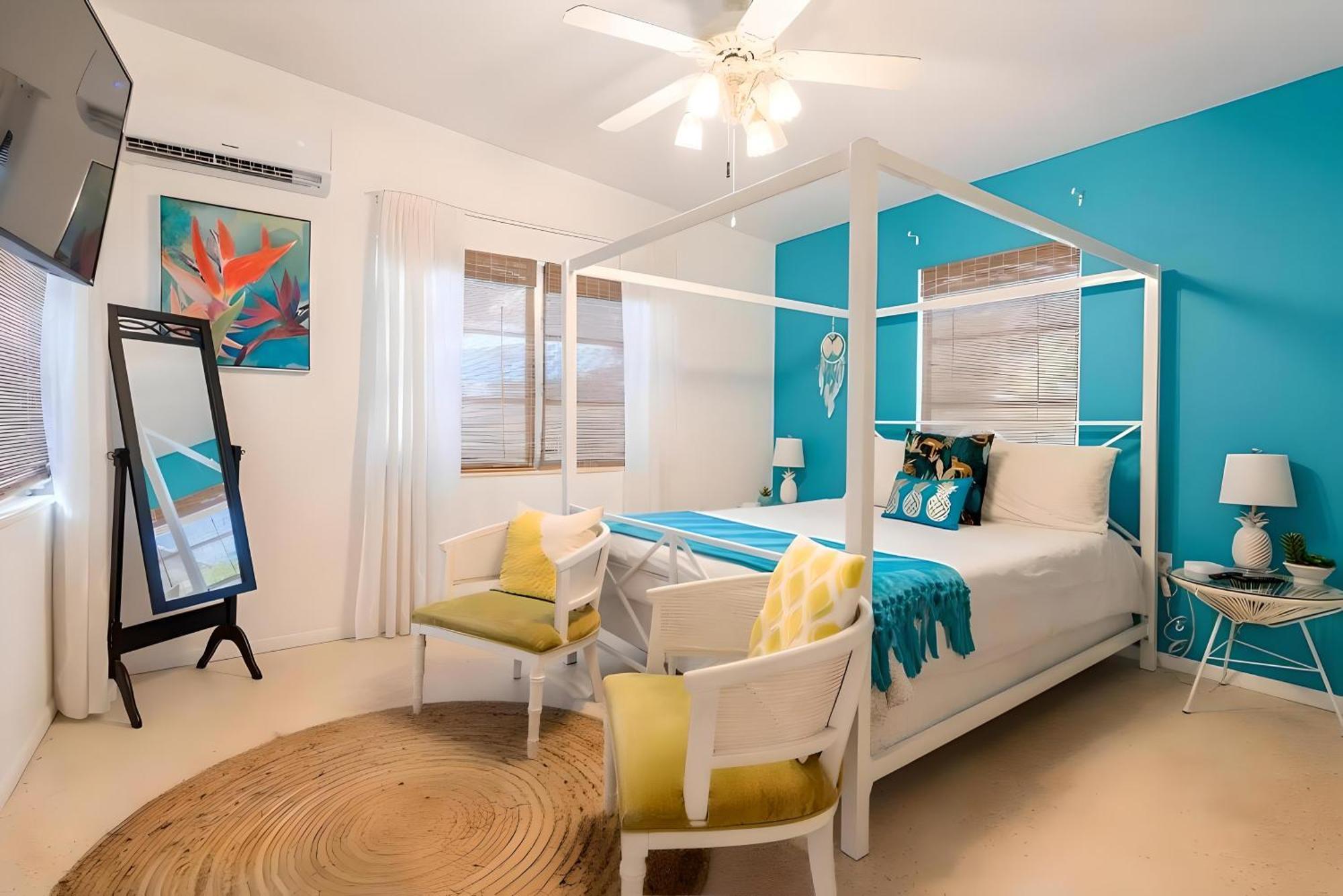 Fantastic Island House 1 Mile To The Beach With Heated Pool ซาราโซตา ภายนอก รูปภาพ