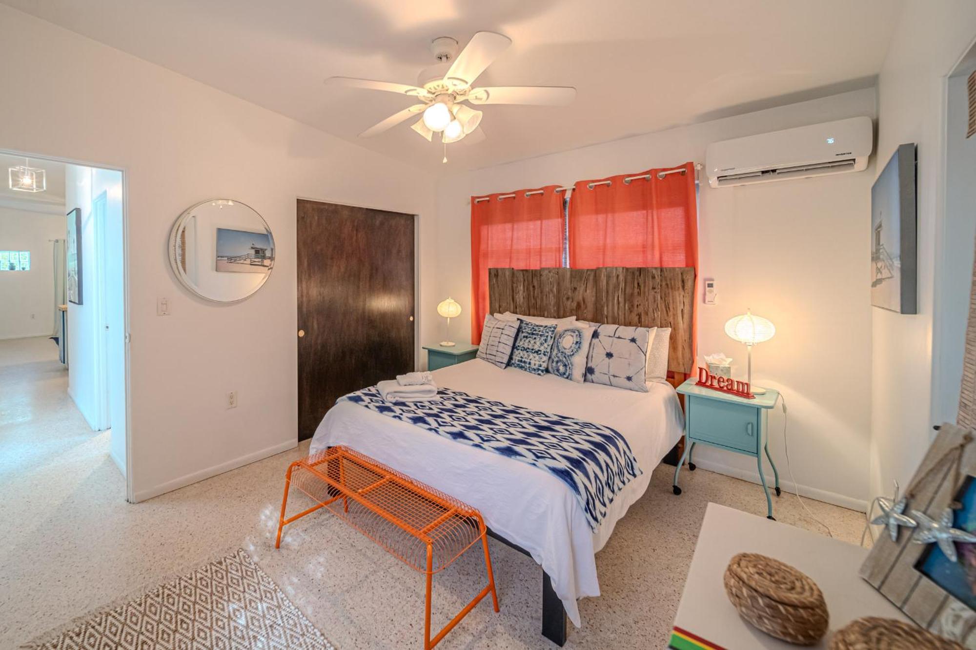 Fantastic Island House 1 Mile To The Beach With Heated Pool ซาราโซตา ภายนอก รูปภาพ